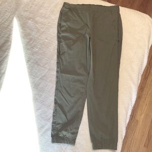Eddie Bauer full length green pants